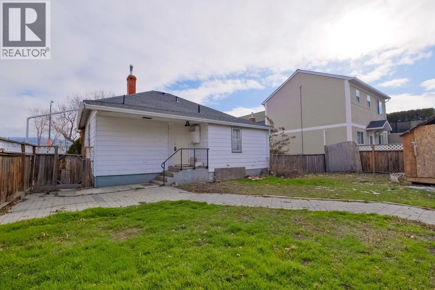 13218 KELLY Avenue