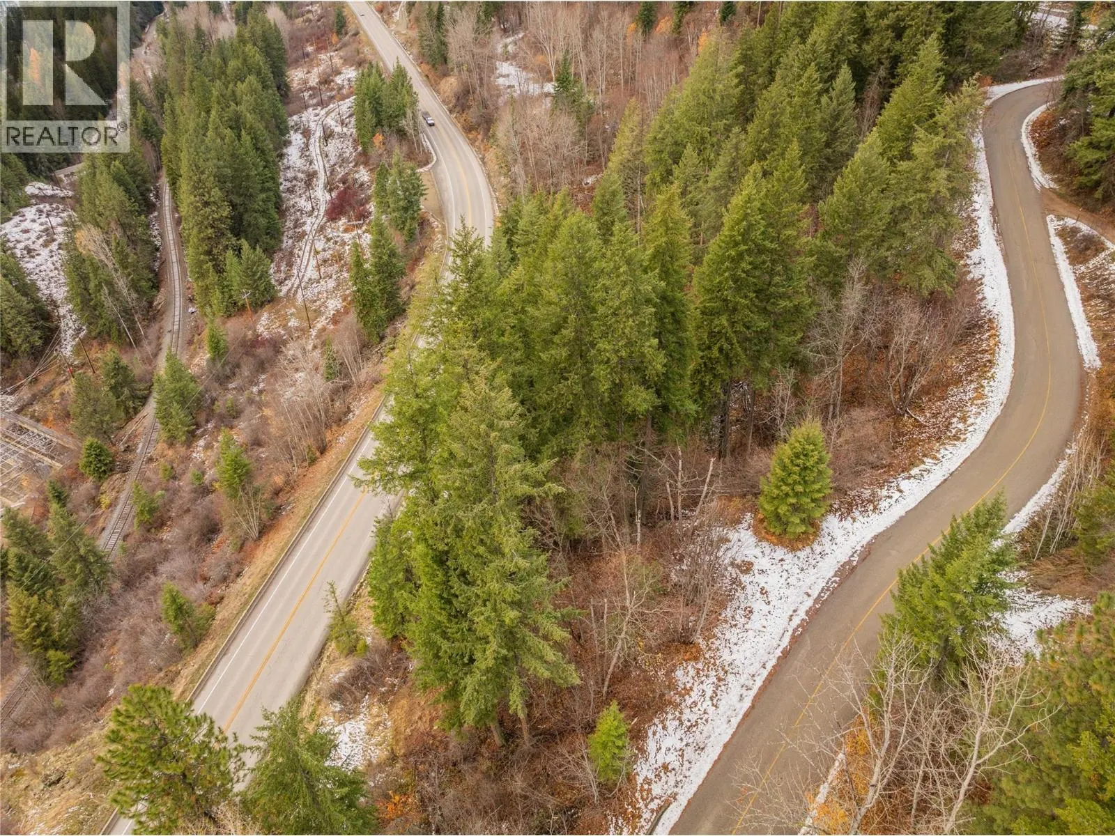 3605 Highway 3A & 6 Road