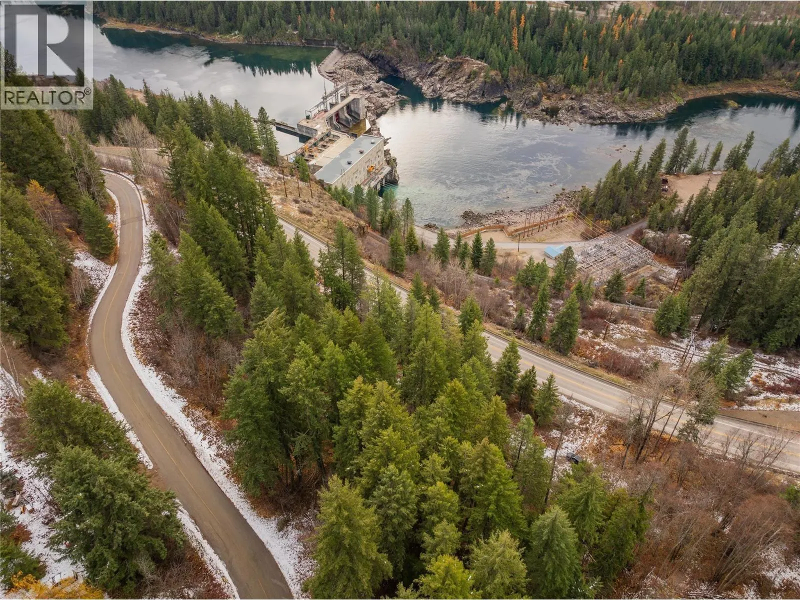 3605 Highway 3A & 6 Road