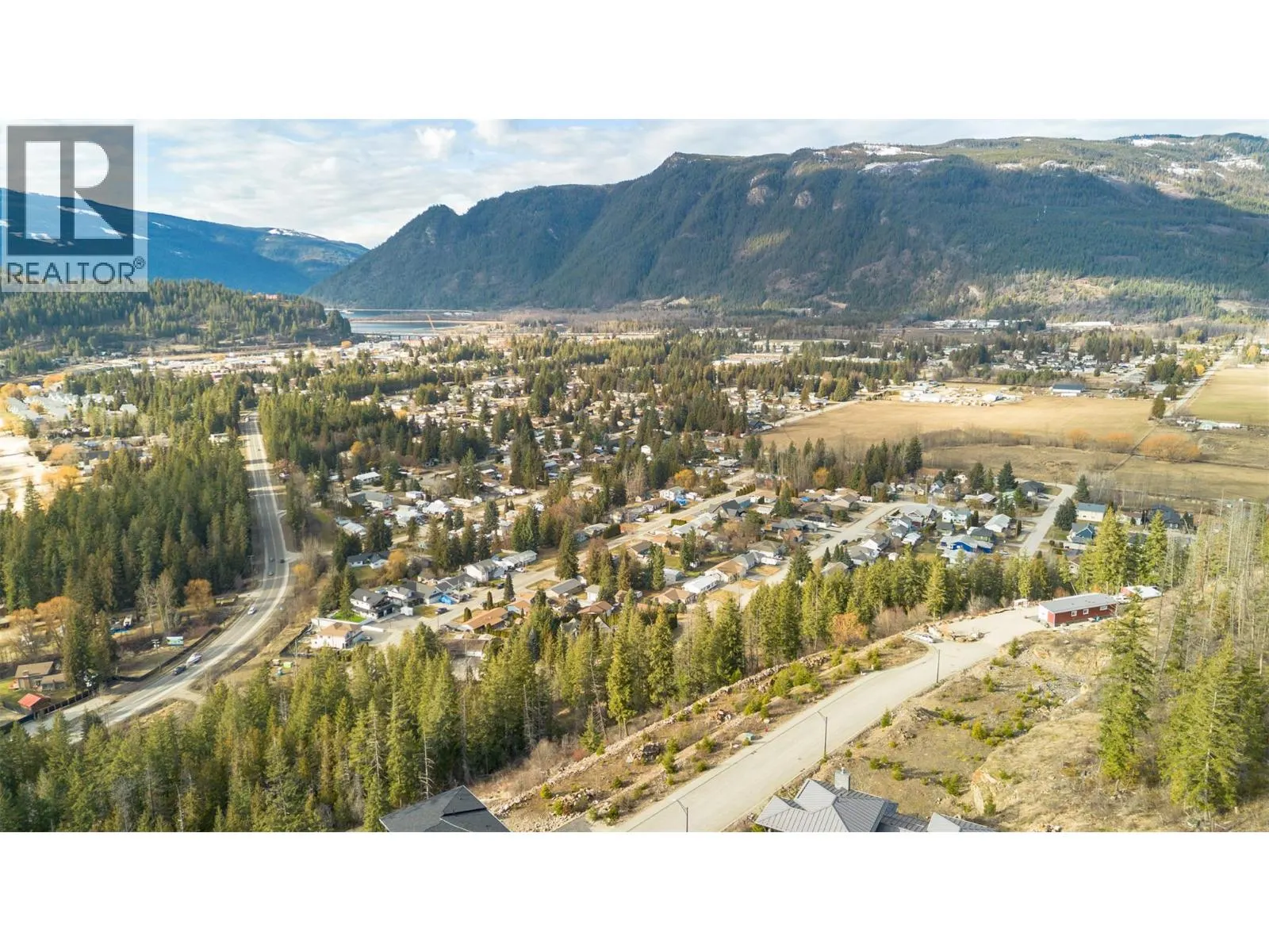 282 Bayview Drive