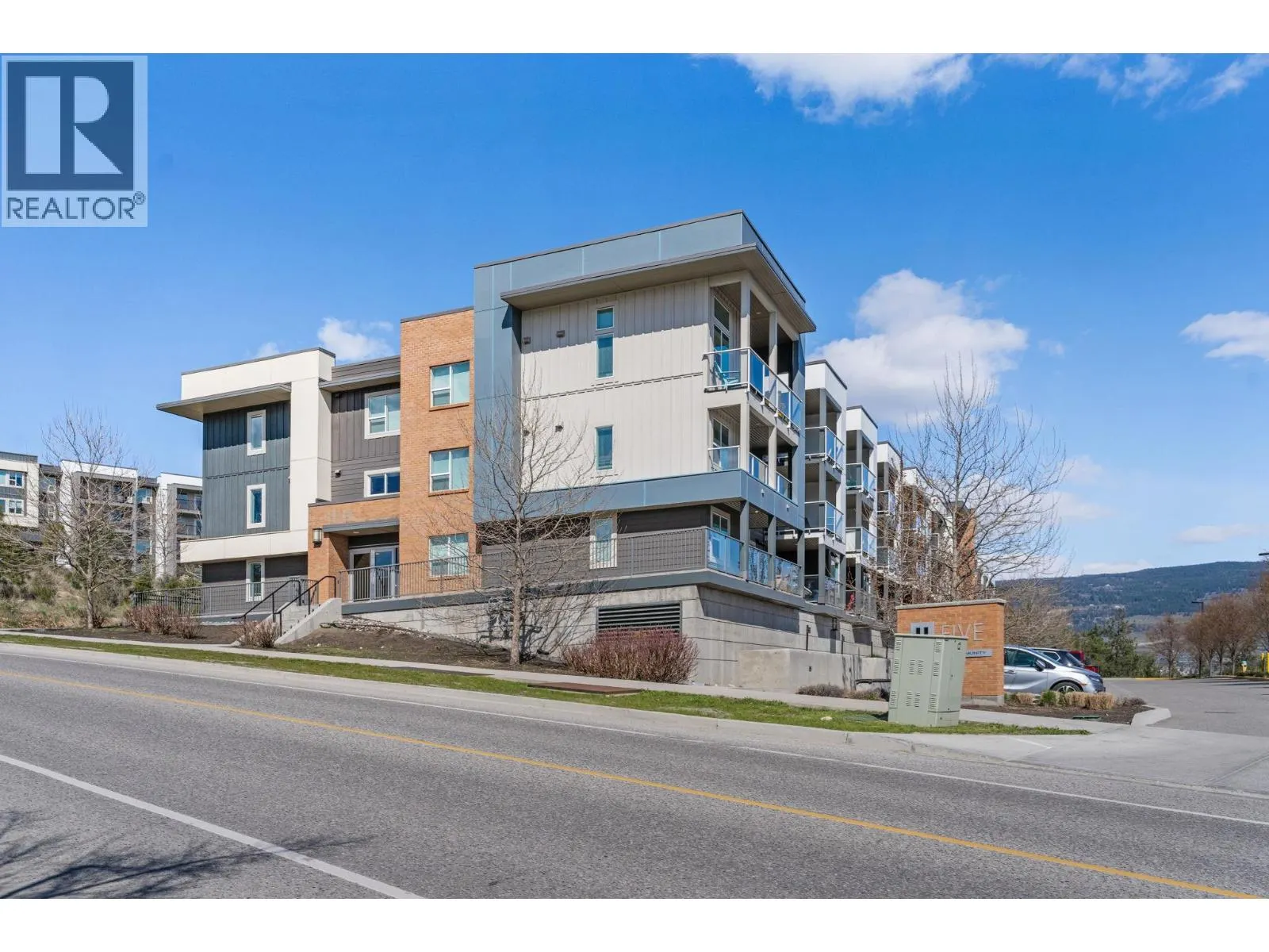 725 Academy Way Unit# 128