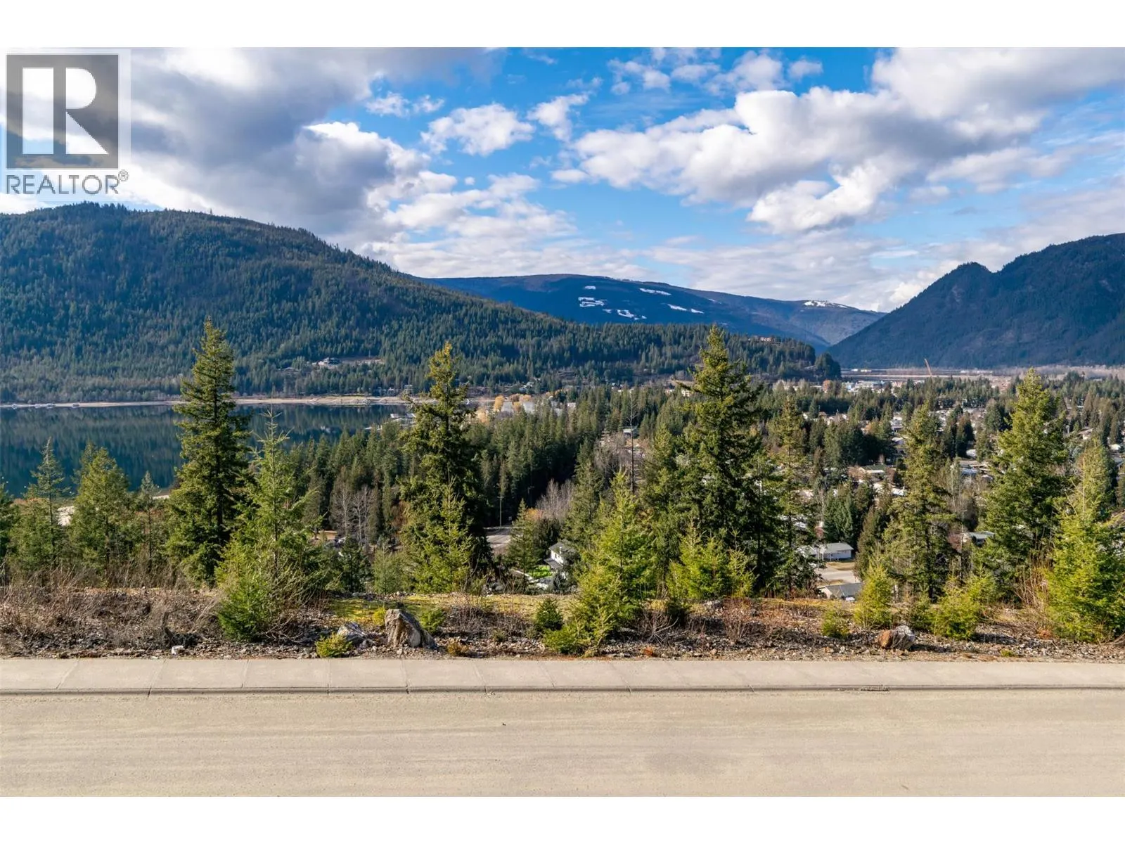 279 Bayview Drive