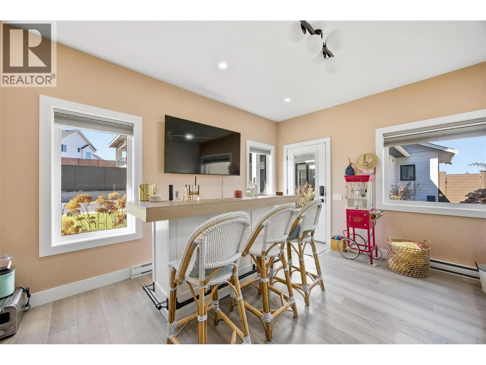 415 Hawk Hill Drive