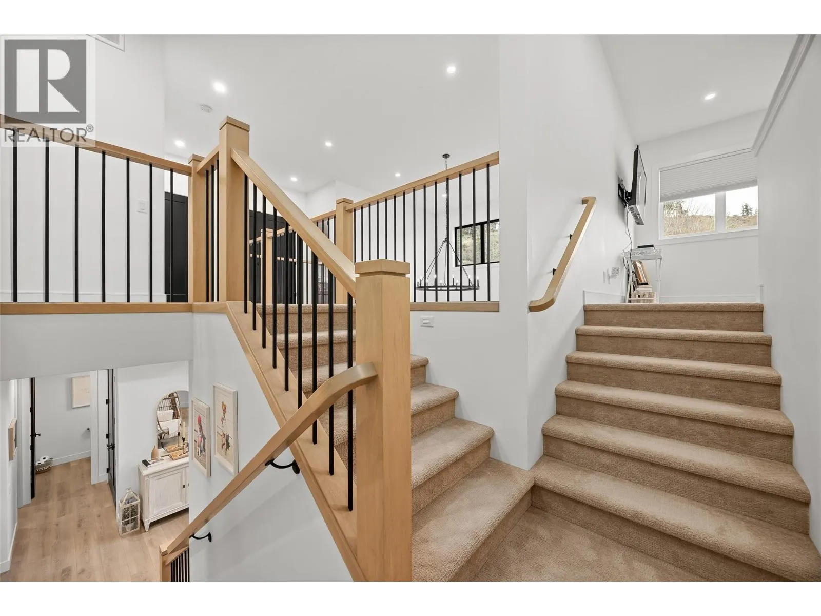 415 Hawk Hill Drive