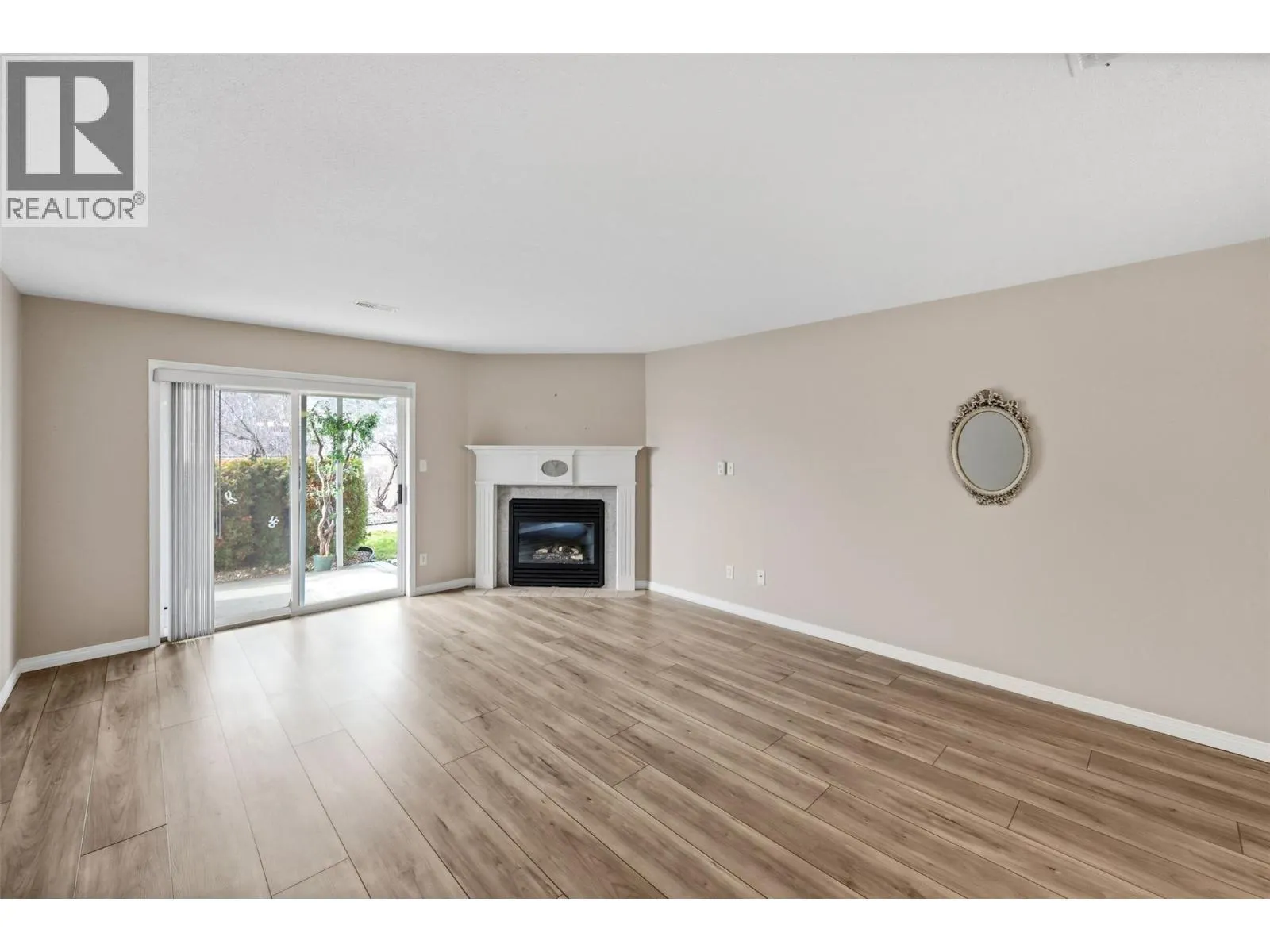 6514 Meadows Drive Unit# 3