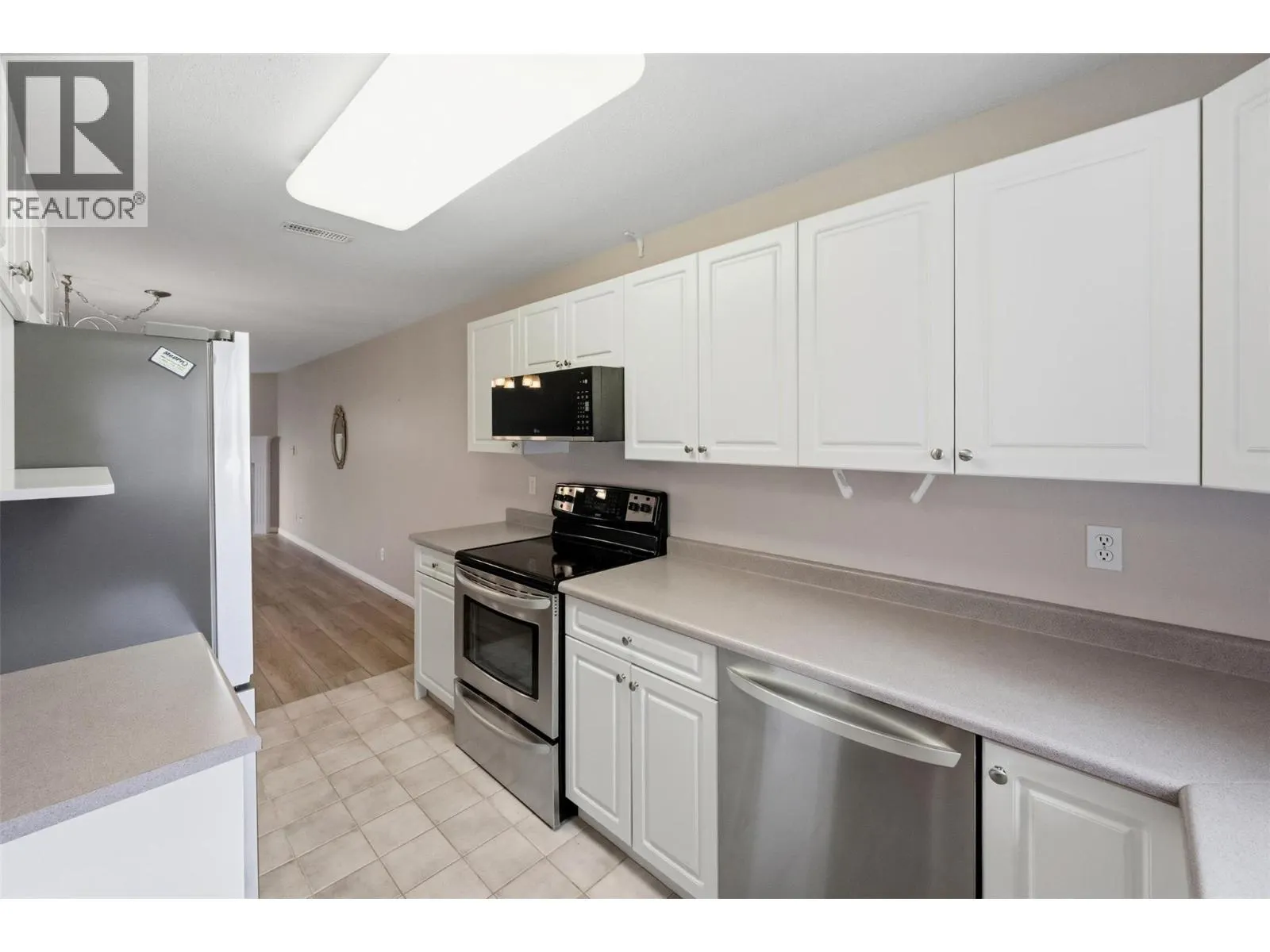 6514 Meadows Drive Unit# 3
