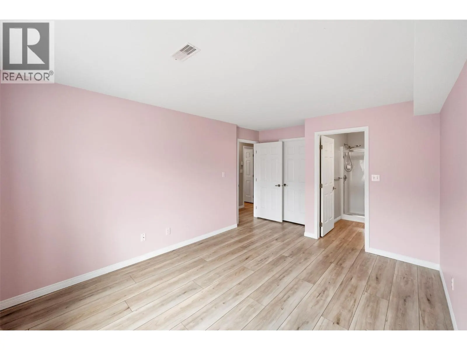 6514 Meadows Drive Unit# 3