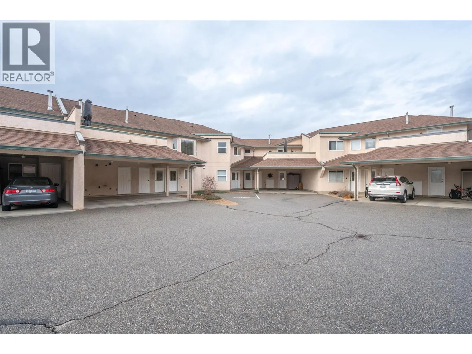 6514 Meadows Drive Unit# 3