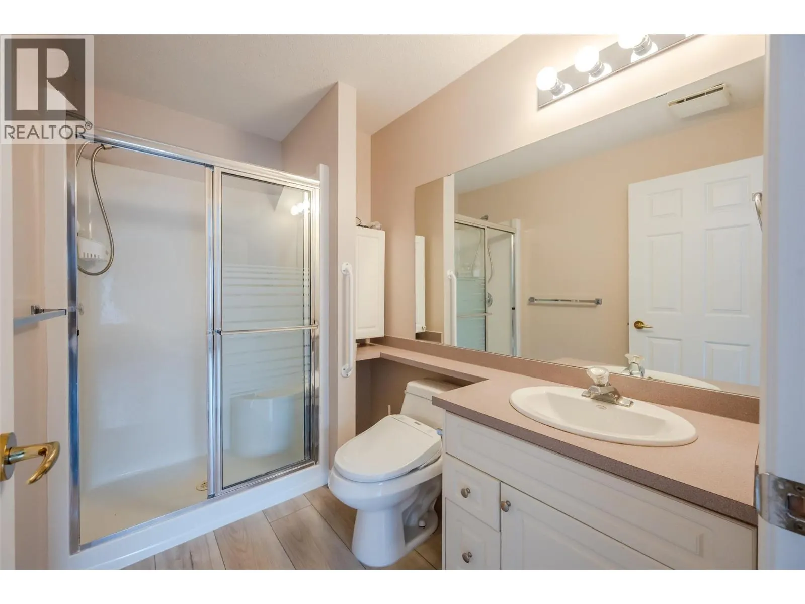 6514 Meadows Drive Unit# 3
