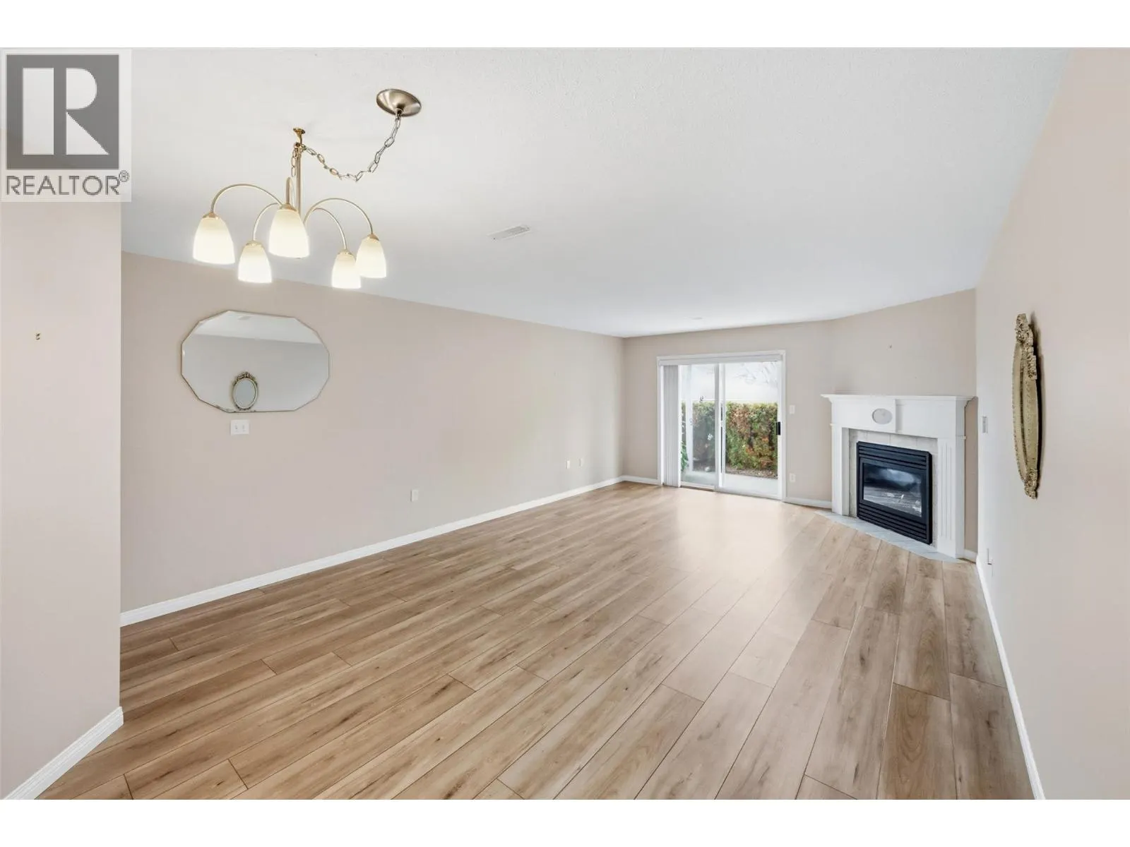 6514 Meadows Drive Unit# 3