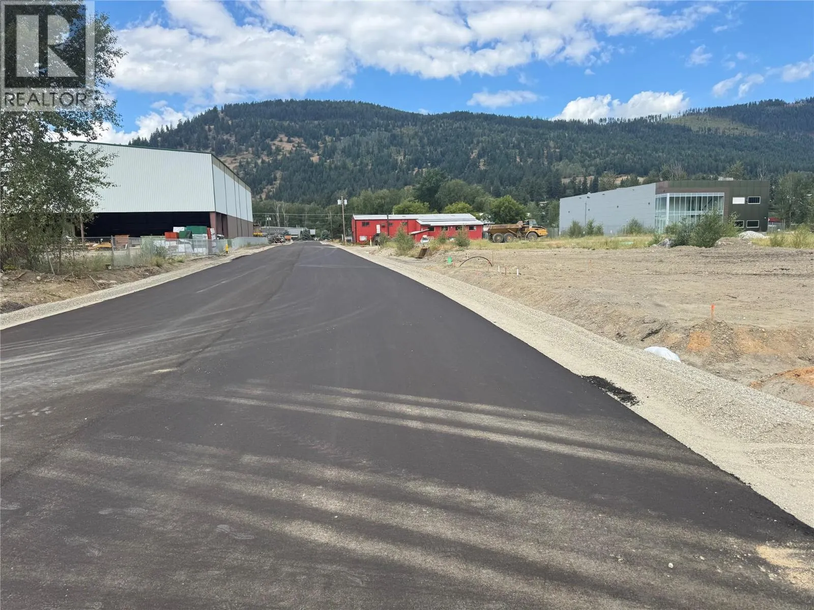 1837 Shuswap Avenue Lot# 4