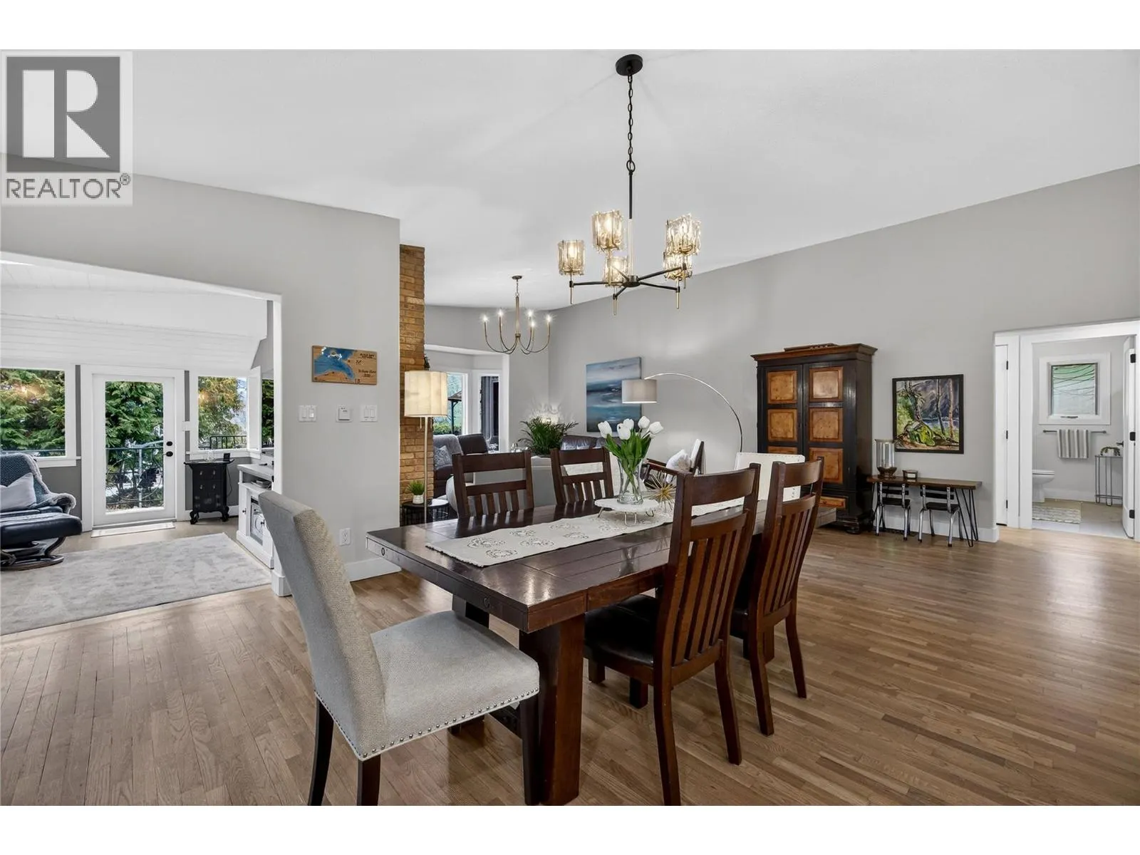 2829 Marine Drive