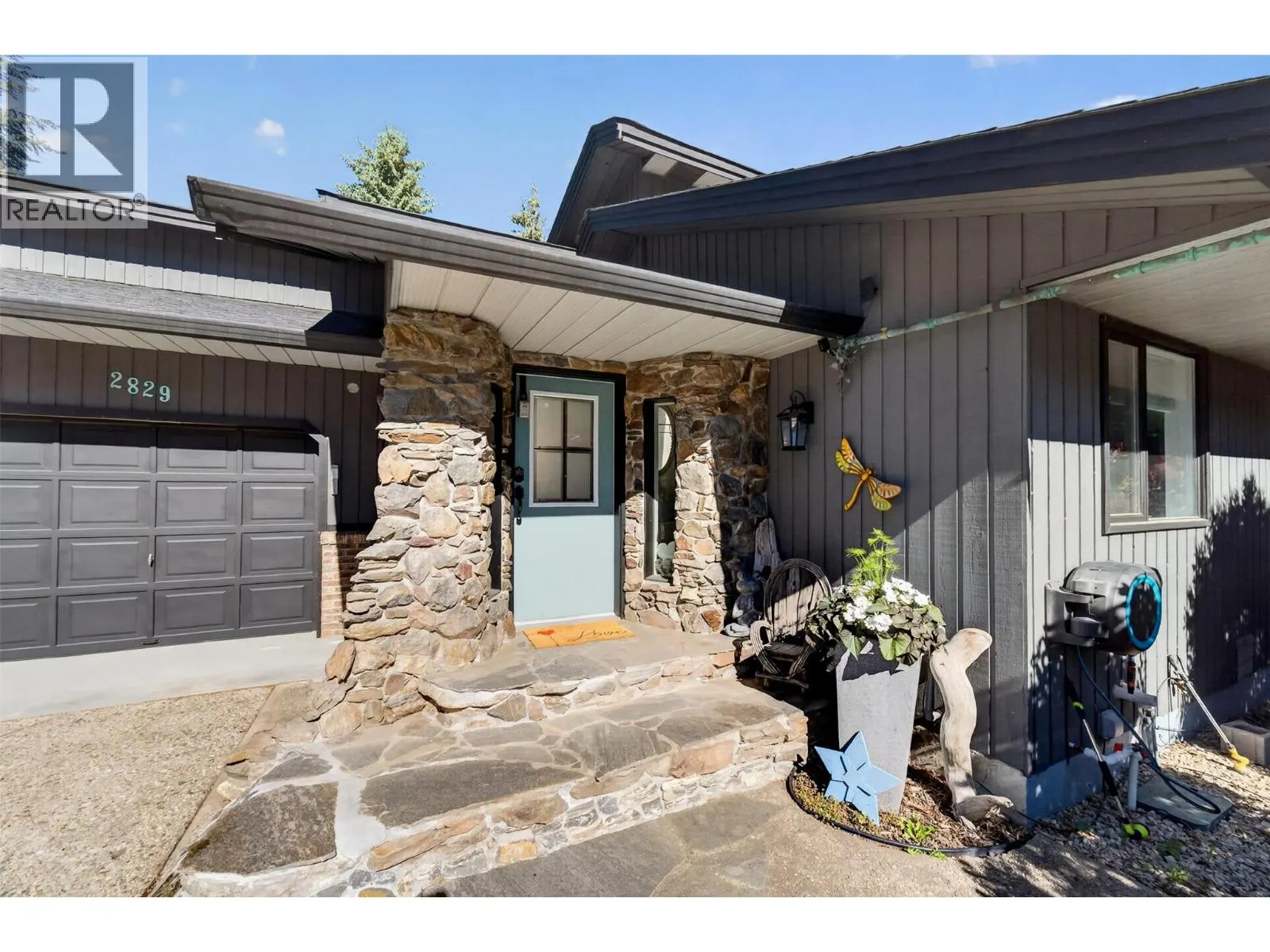 2829 Marine Drive