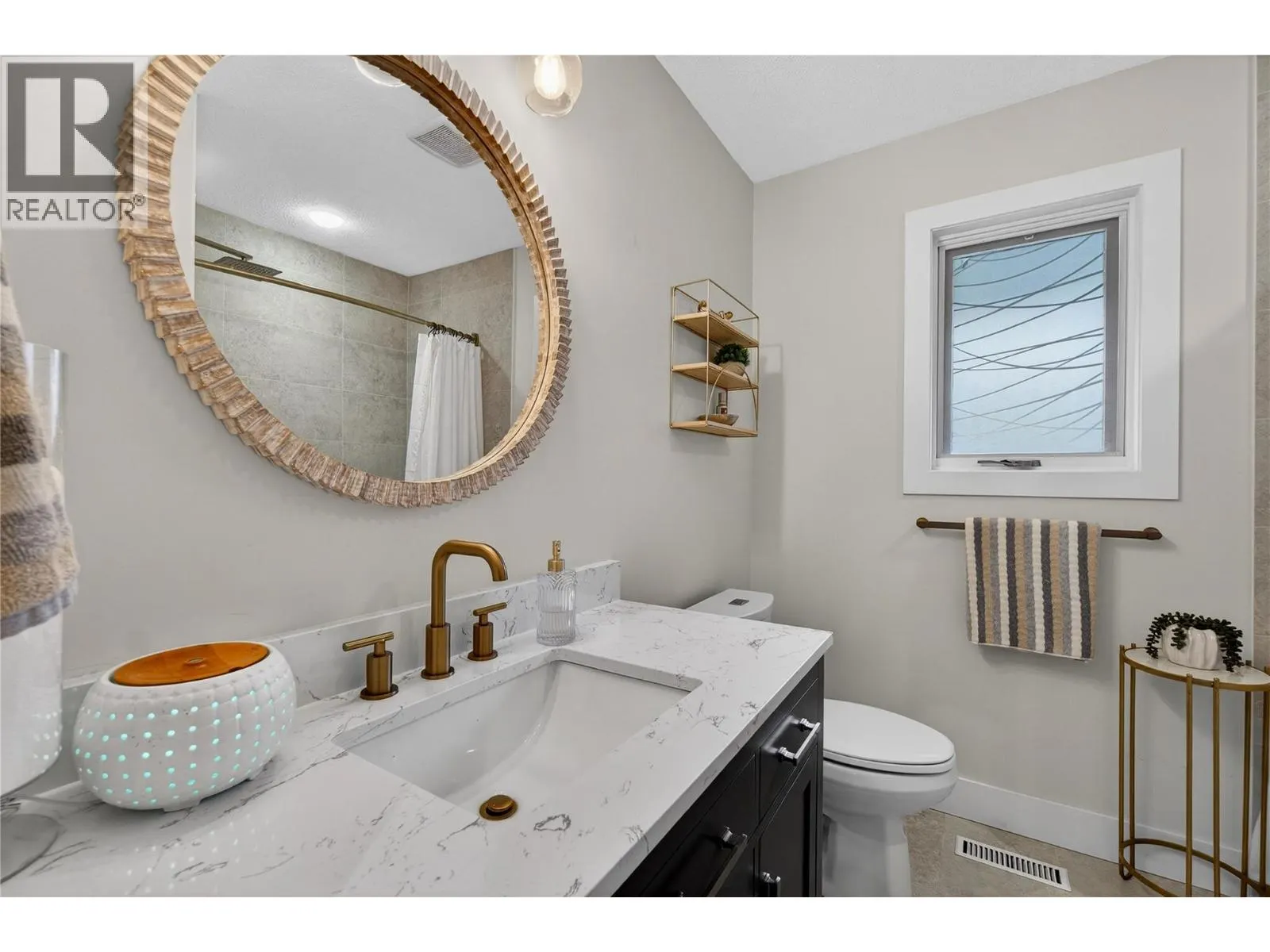 2829 Marine Drive