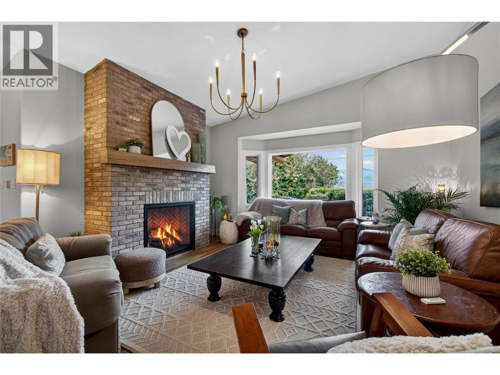 2829 Marine Drive