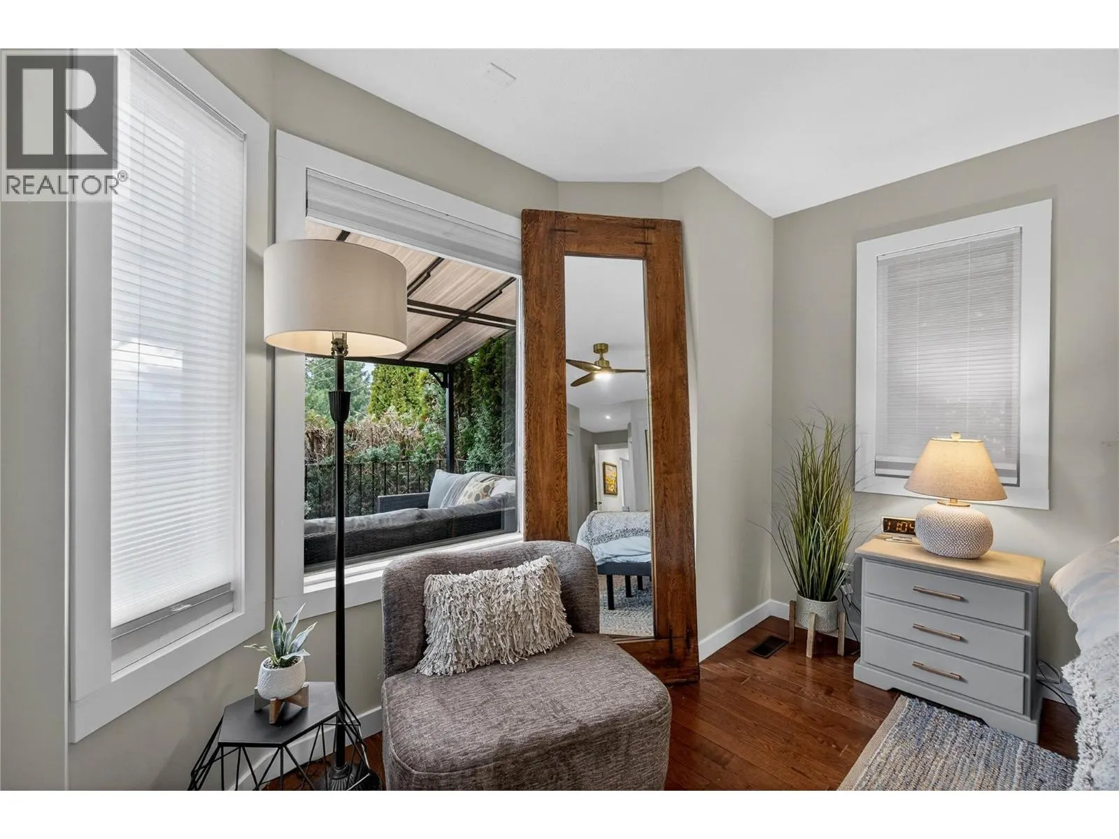2829 Marine Drive