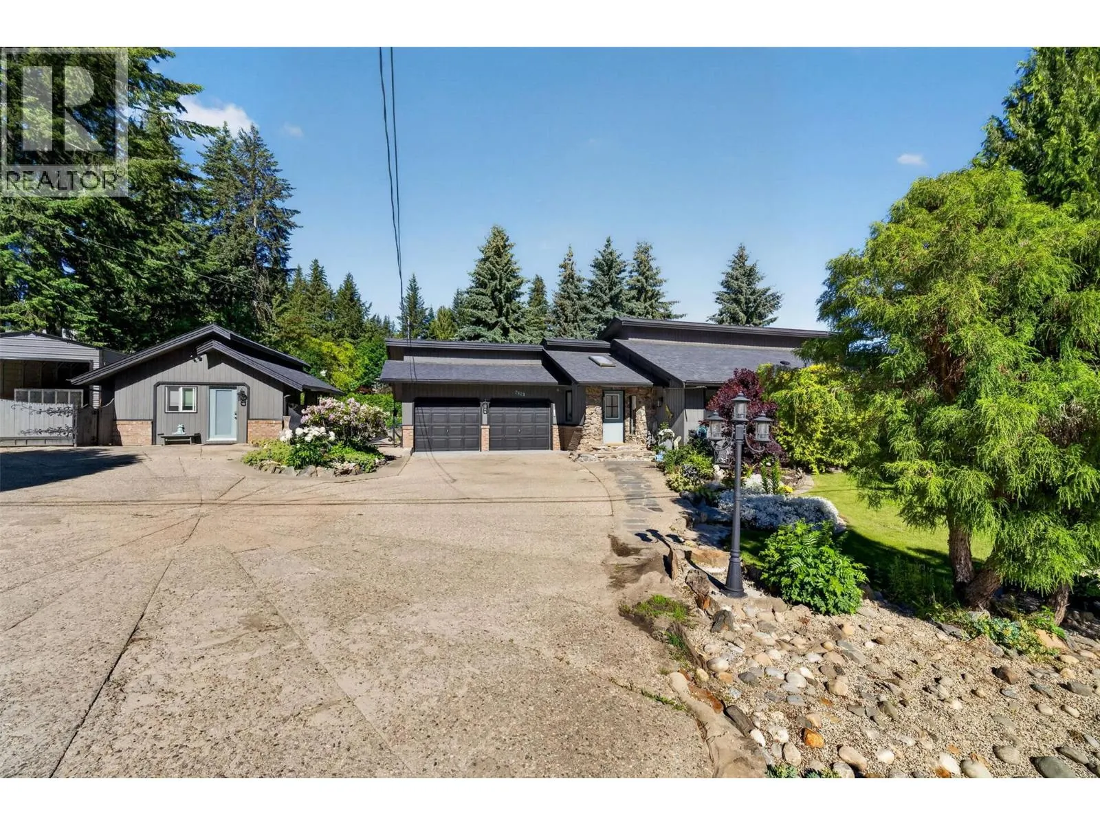 2829 Marine Drive