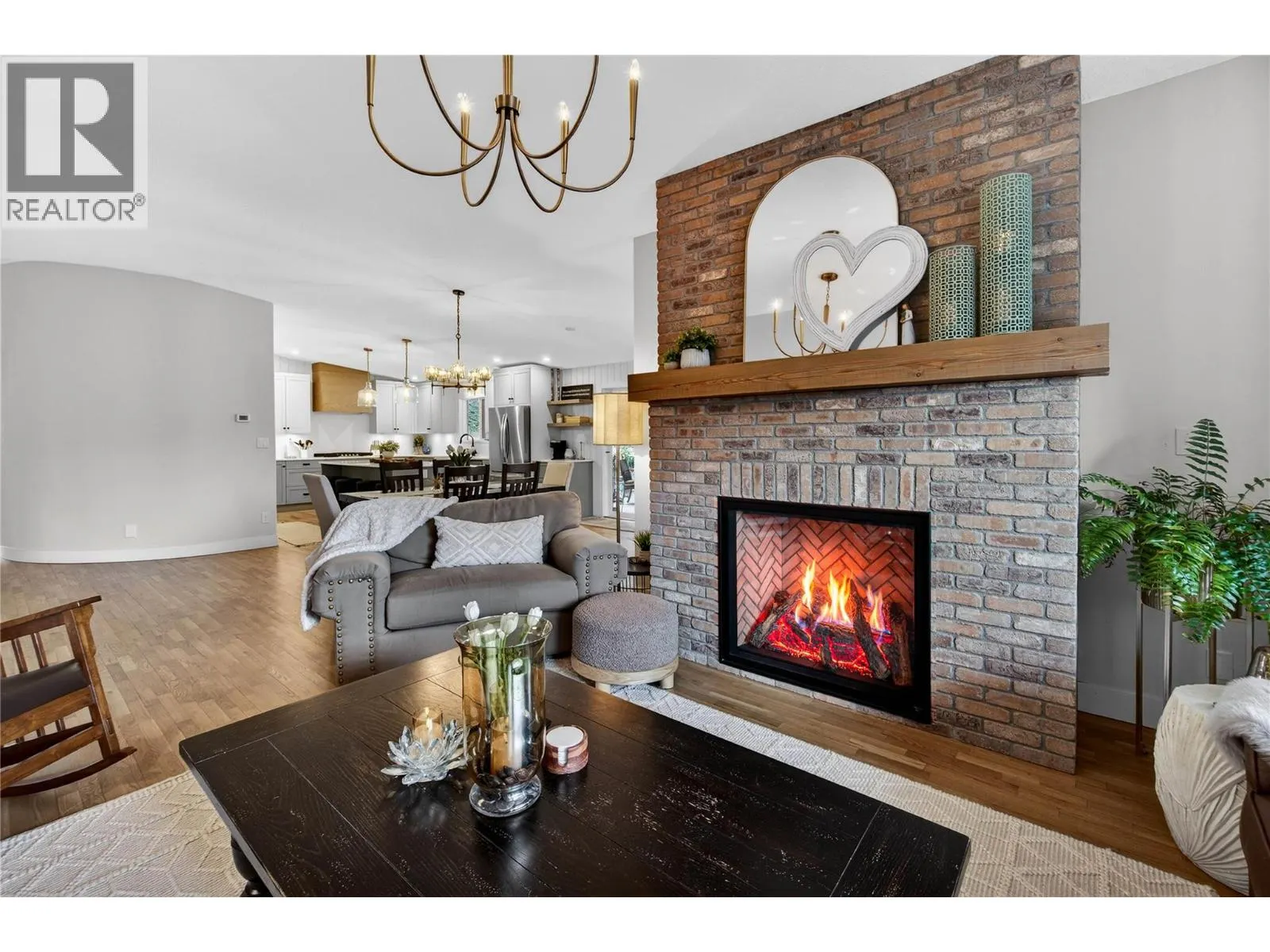 2829 Marine Drive
