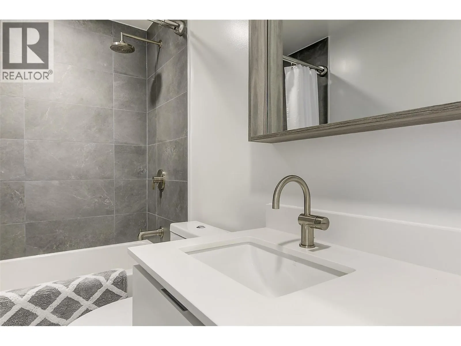 2760 Olalla Road Unit# 107