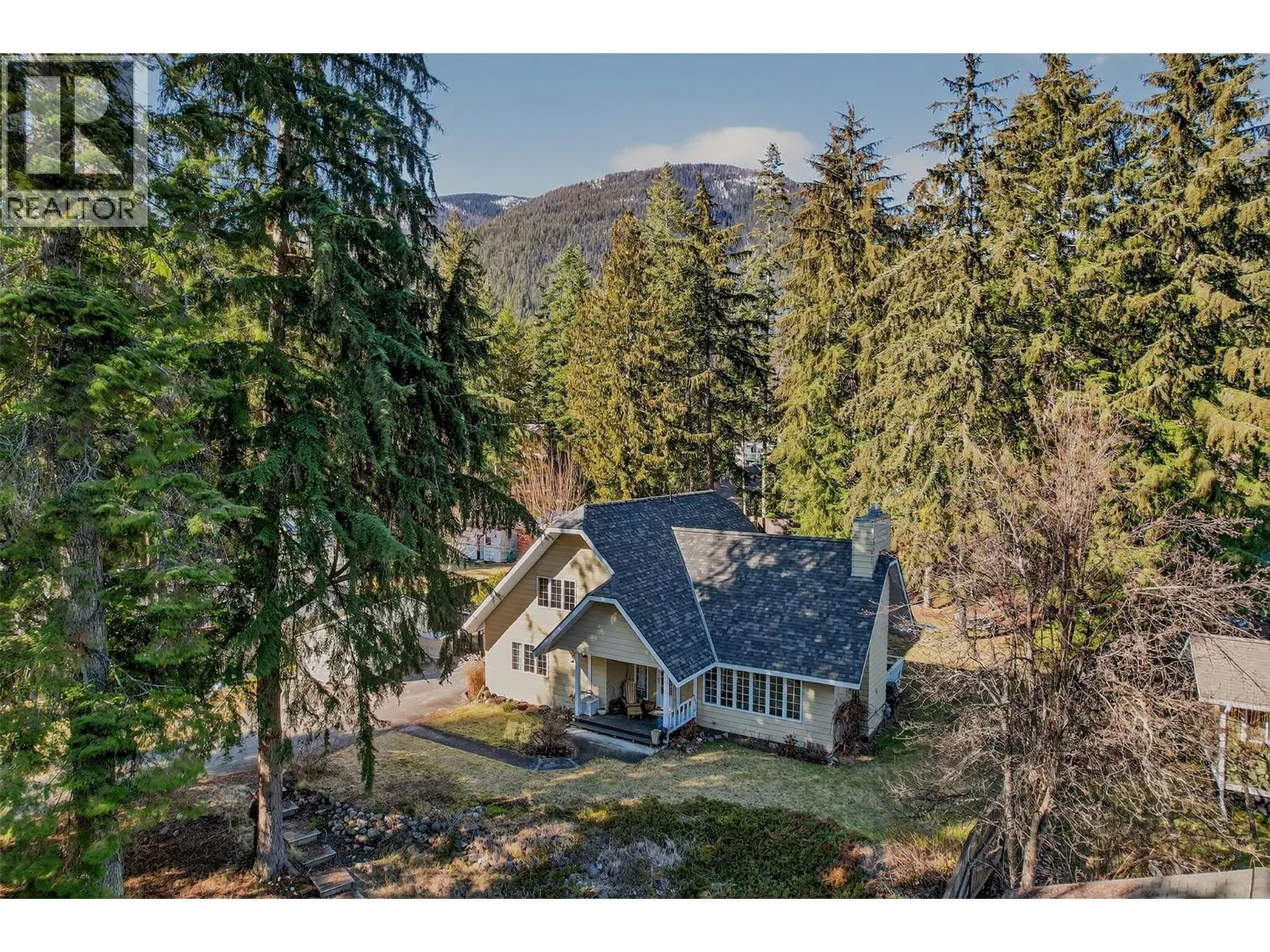 6119 PIPPERS Lane