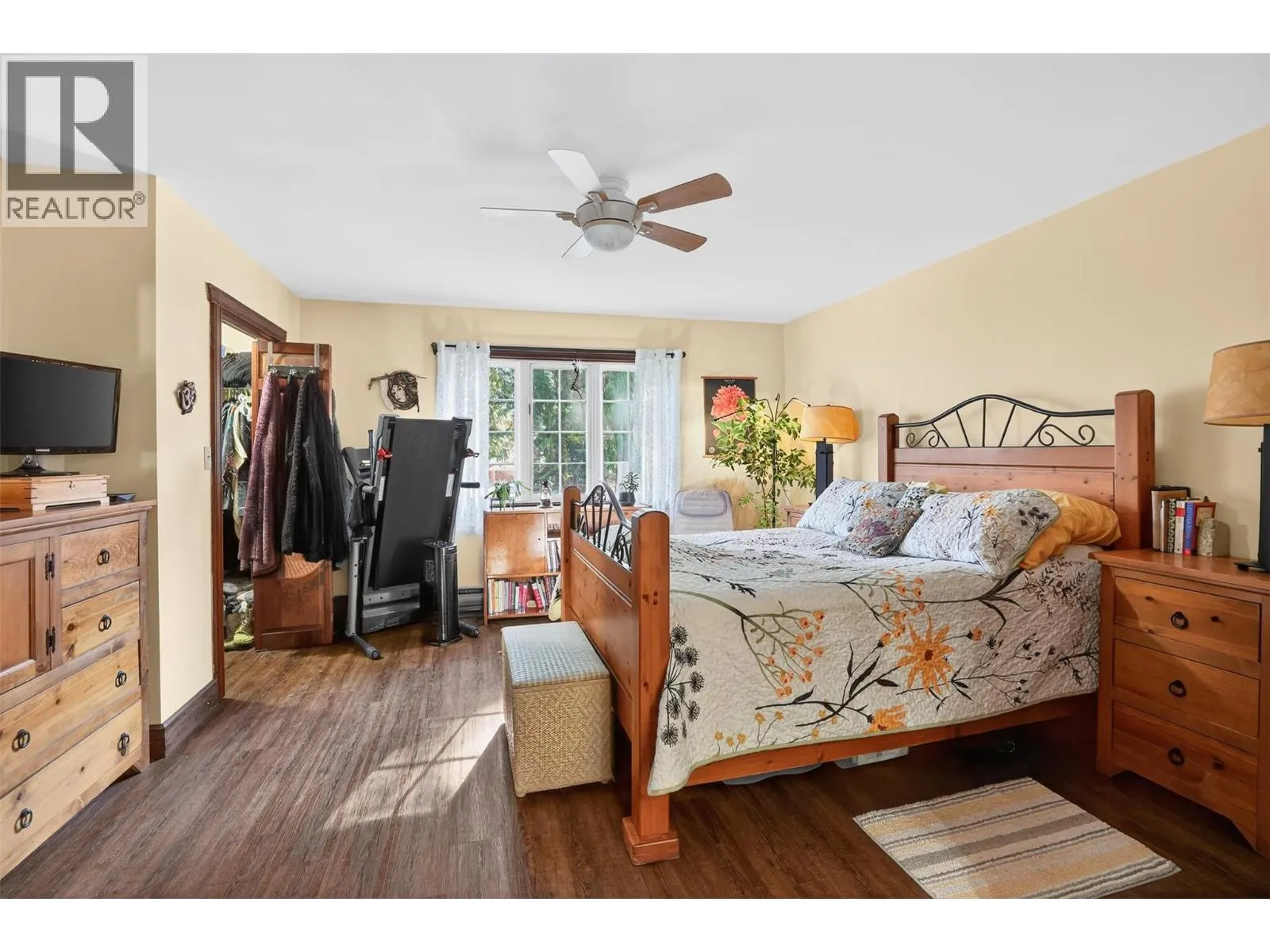 6119 PIPPERS Lane