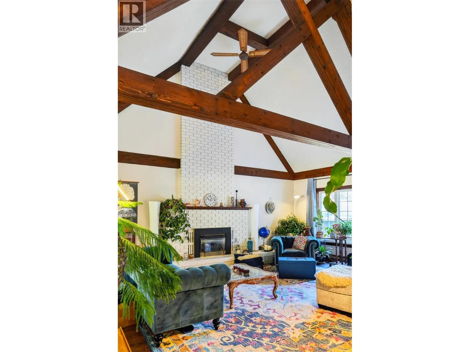 6119 PIPPERS Lane