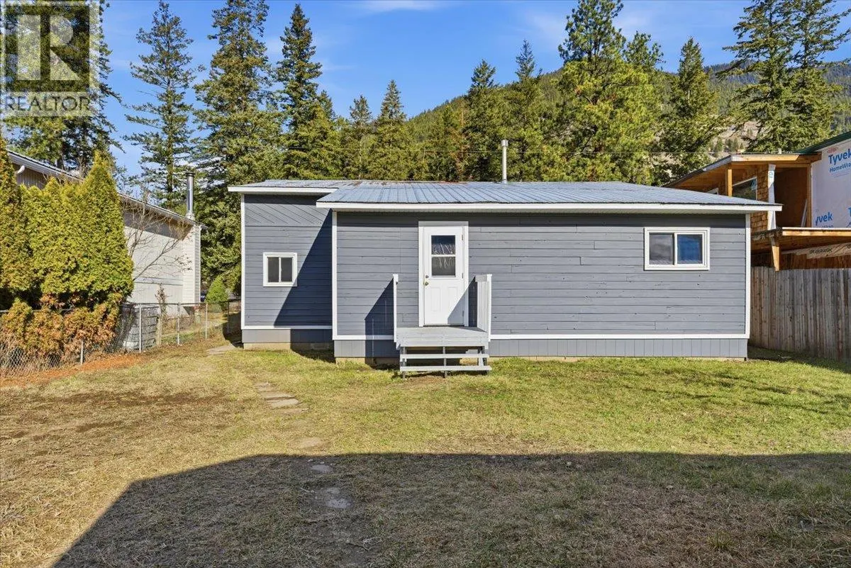 5783 Tuktakamin Road