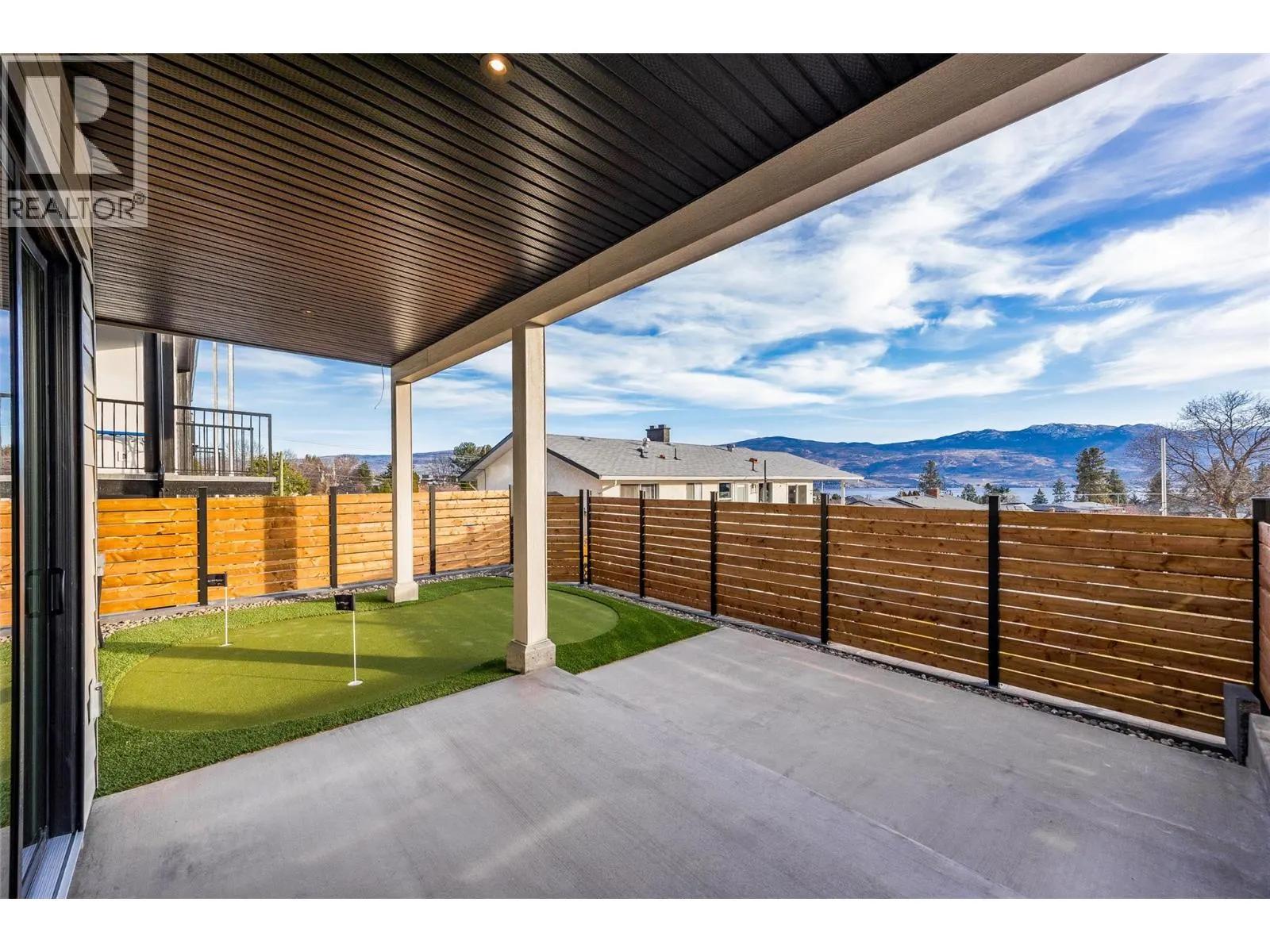 1027 Kitson Court