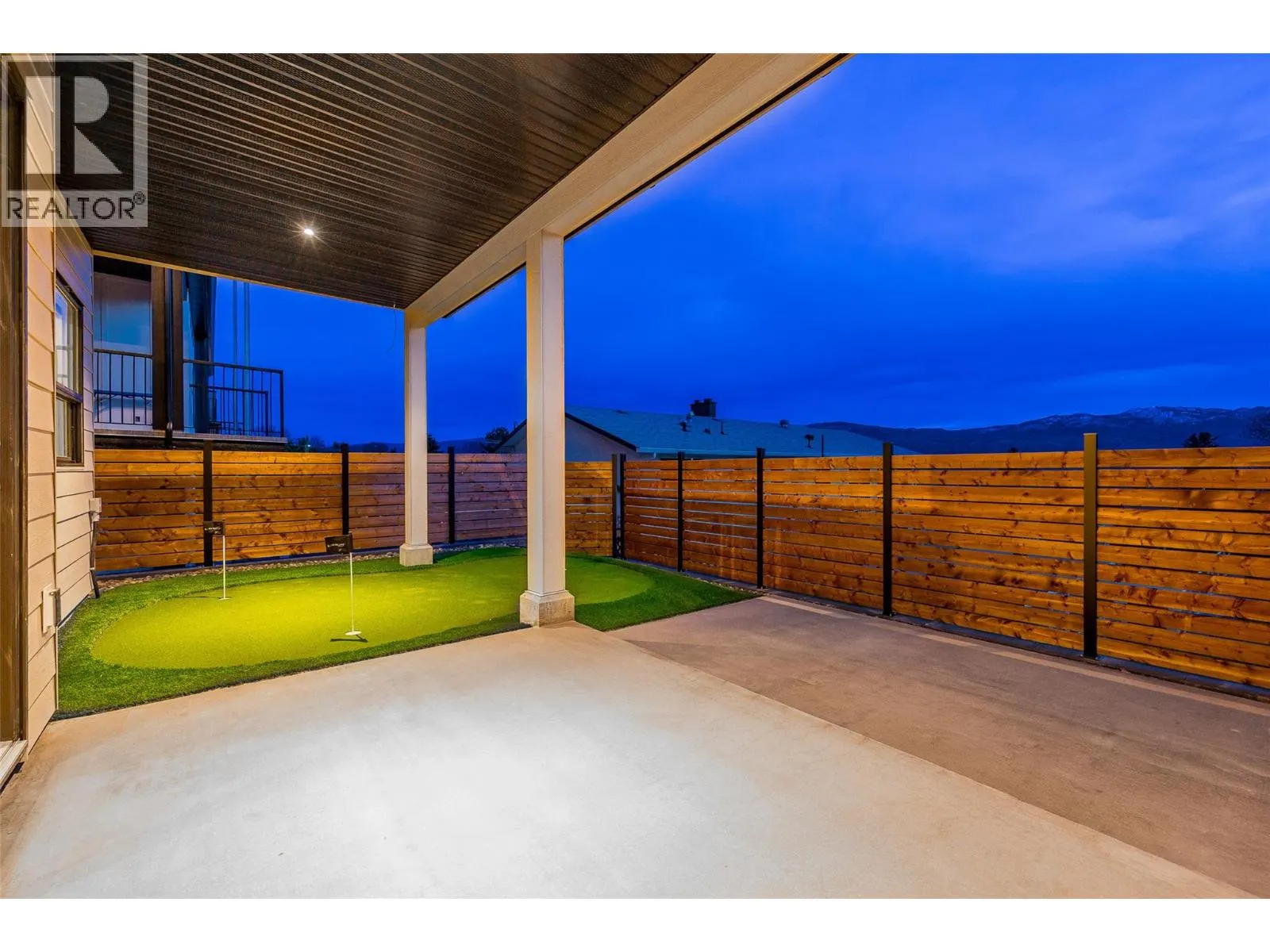 1027 Kitson Court