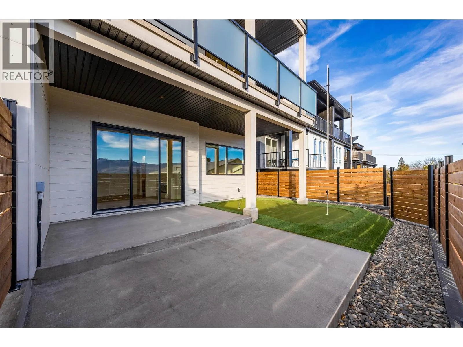 1027 Kitson Court