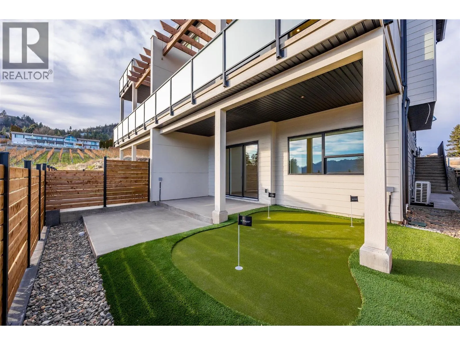 1027 Kitson Court