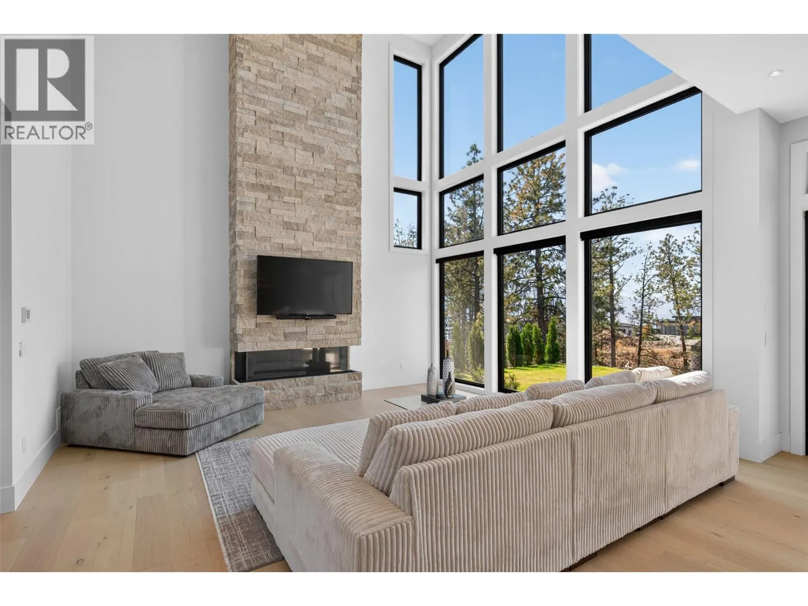 1561 Cabernet Court