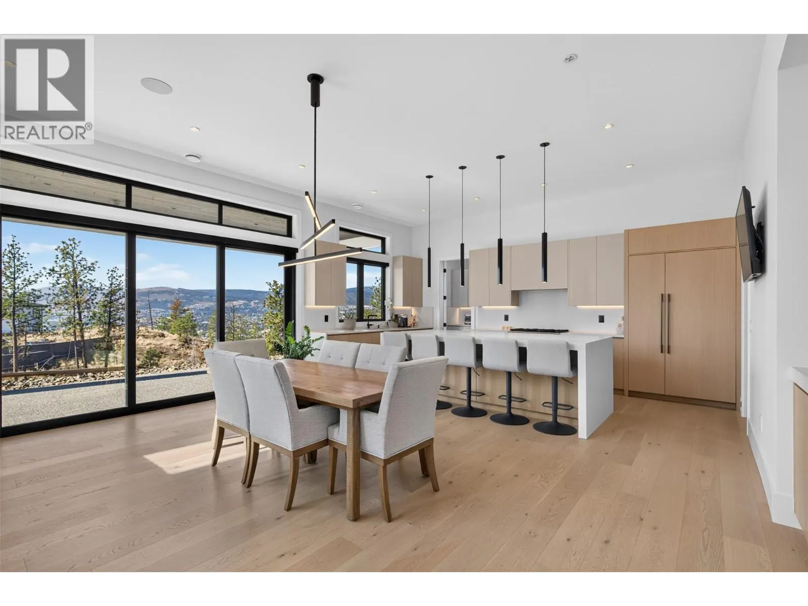 1561 Cabernet Court
