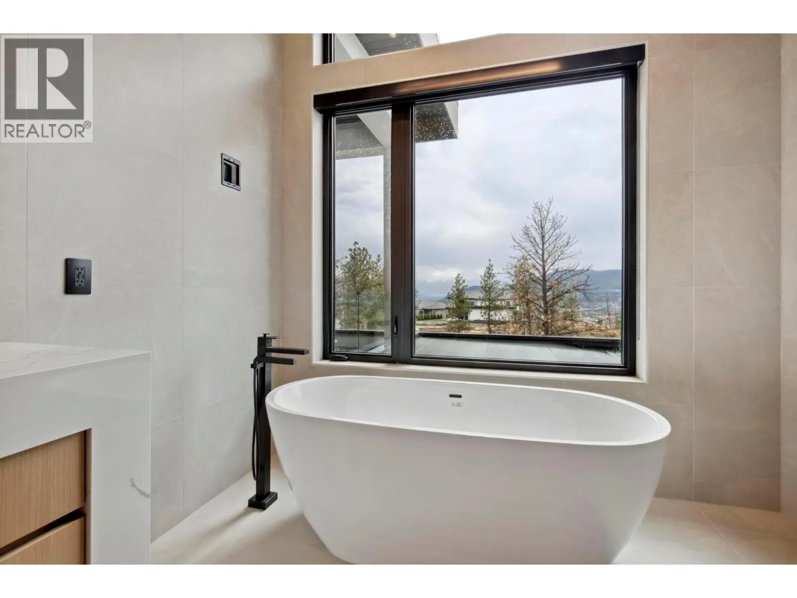 1561 Cabernet Court