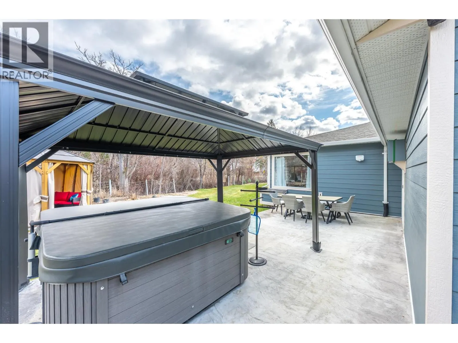 2616 Middle Bench Road