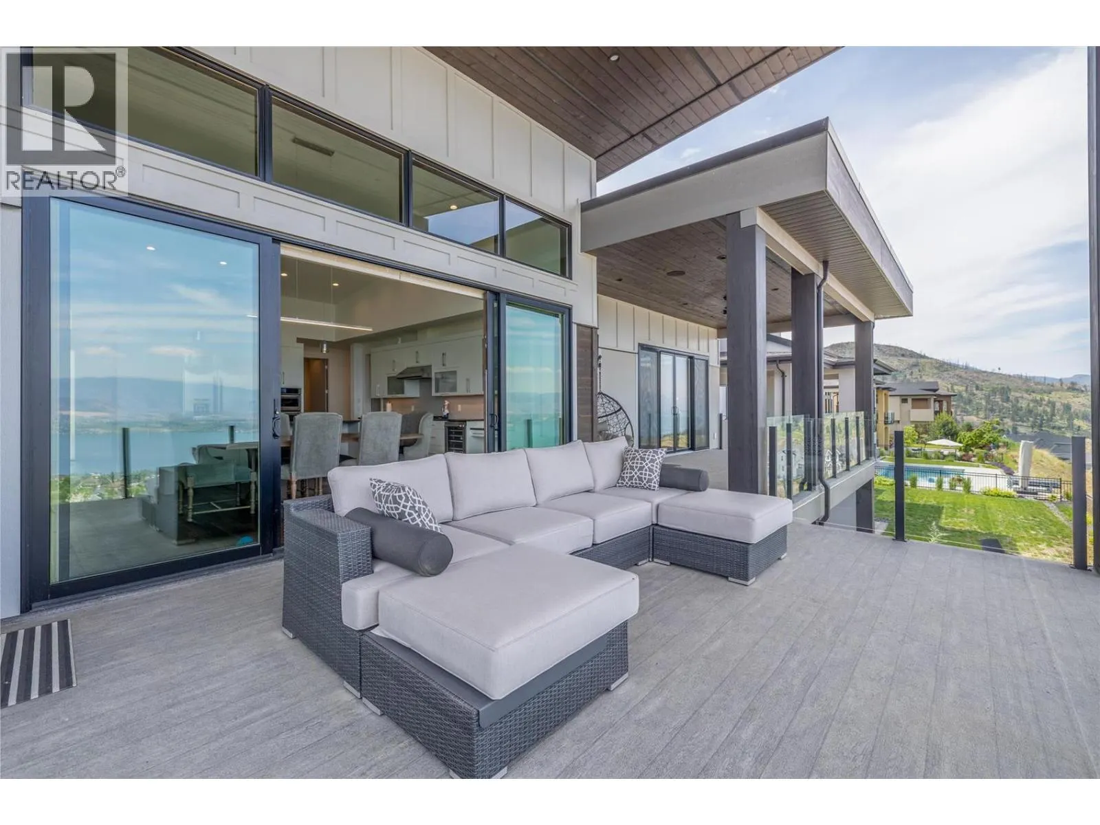 5576 Upper Mission Drive