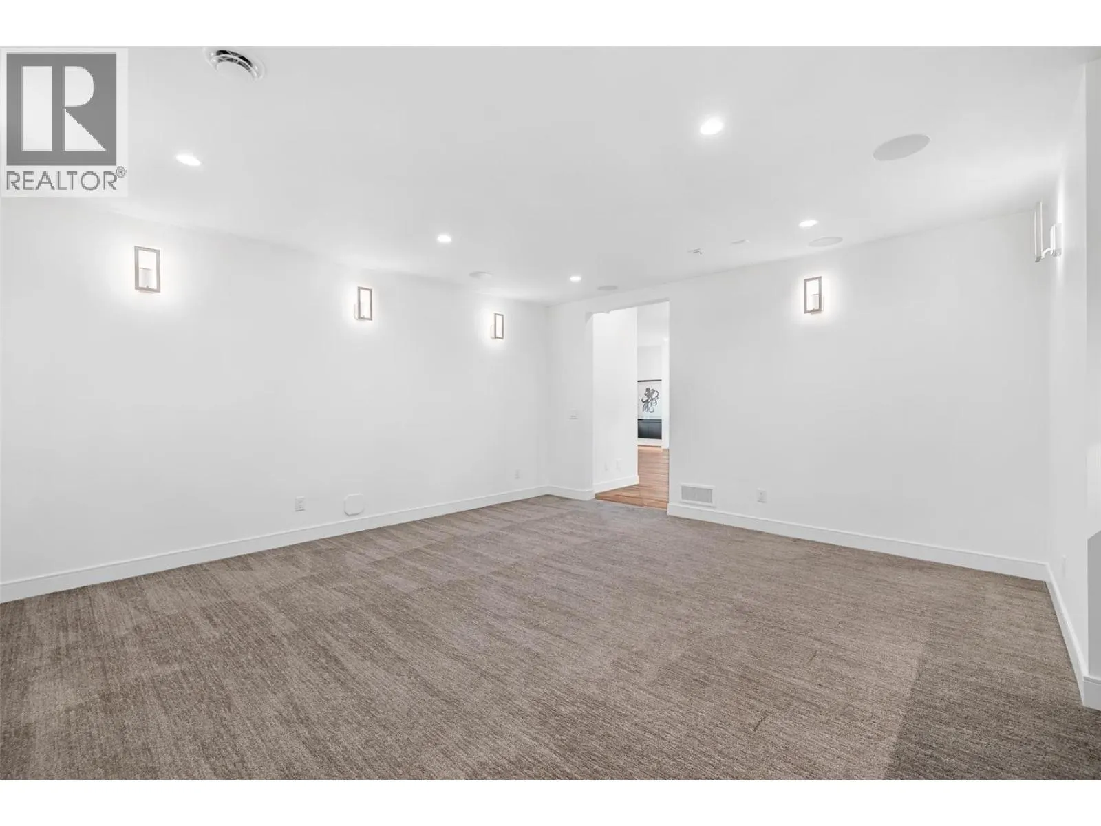 5576 Upper Mission Drive