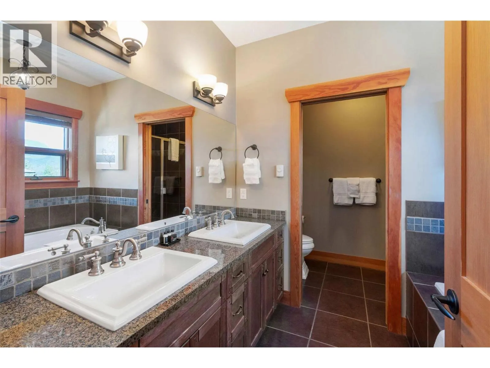 2479 Eagle Bay Road Unit# 14