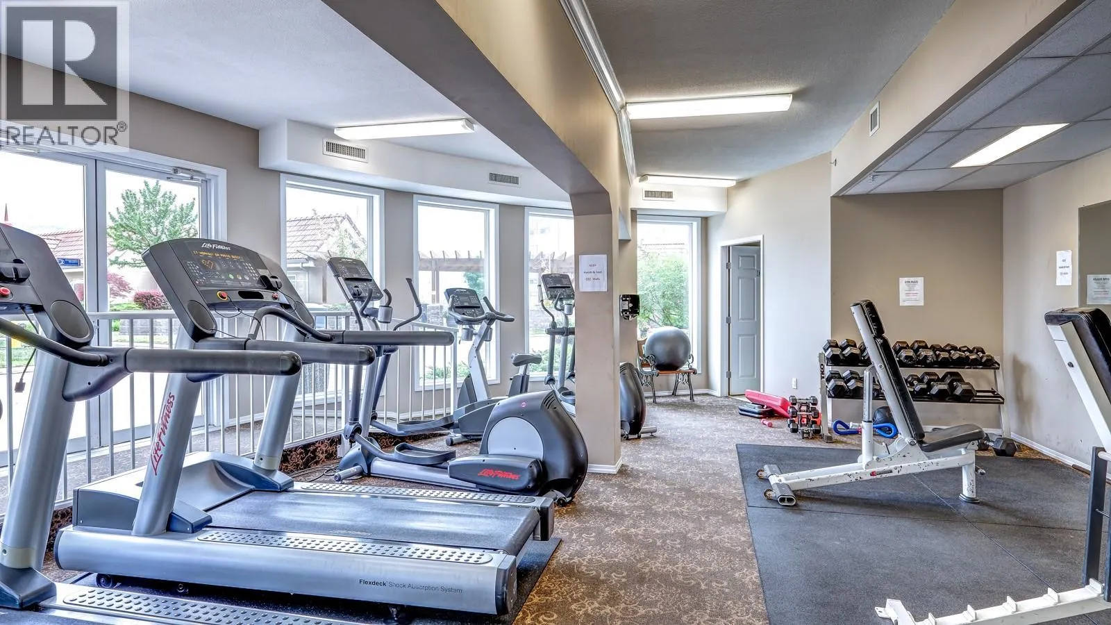 1088 Sunset Drive Unit# 221