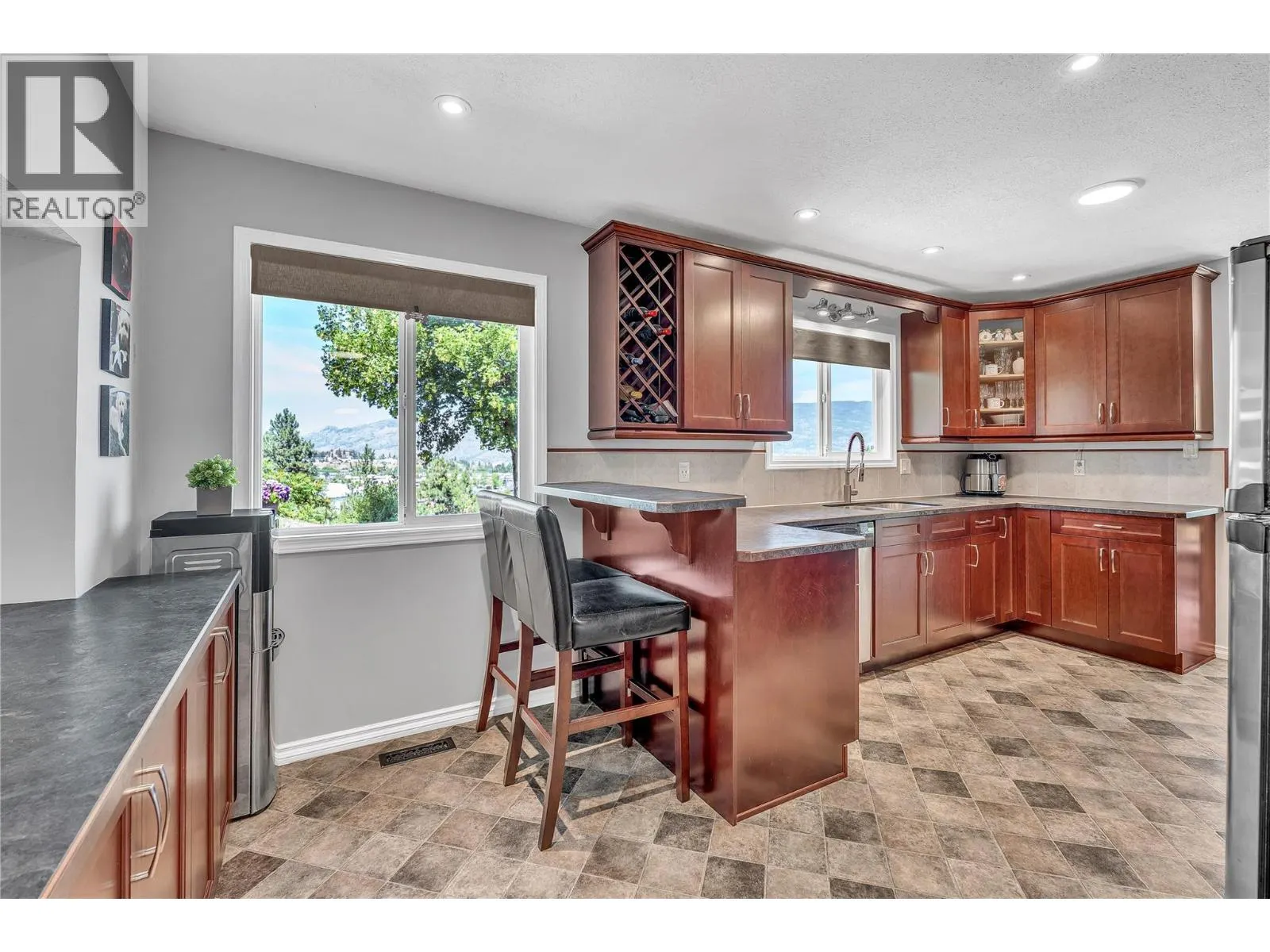 8704 Kuroda Place