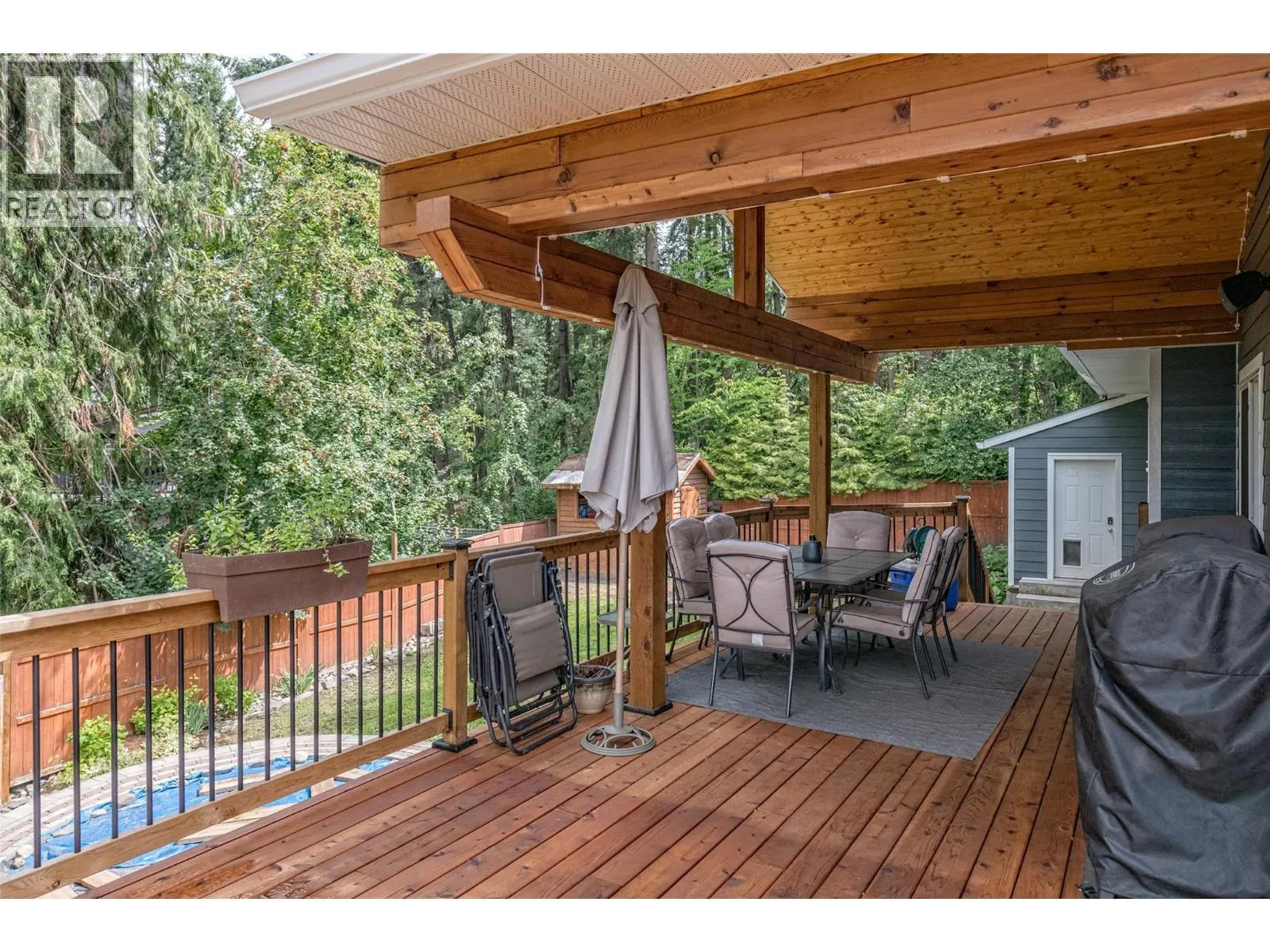 3286 Upper McLeod Road