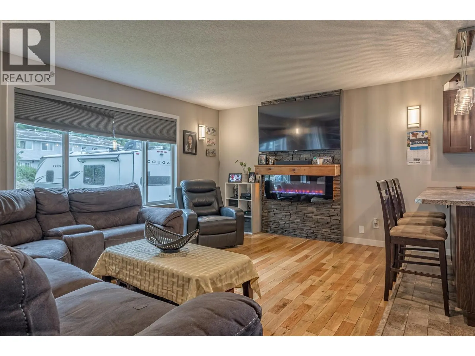 3286 Upper McLeod Road
