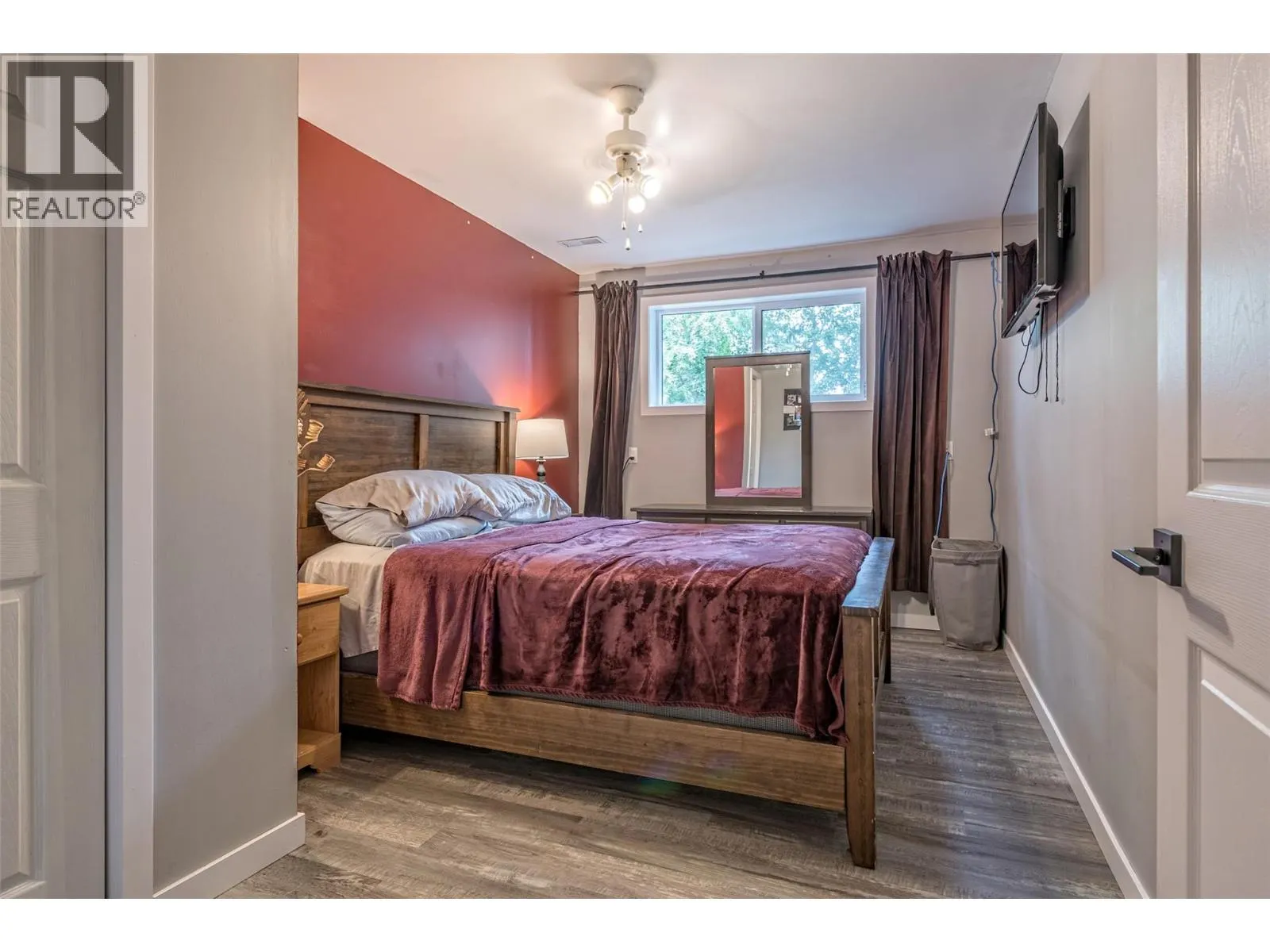 3286 Upper McLeod Road
