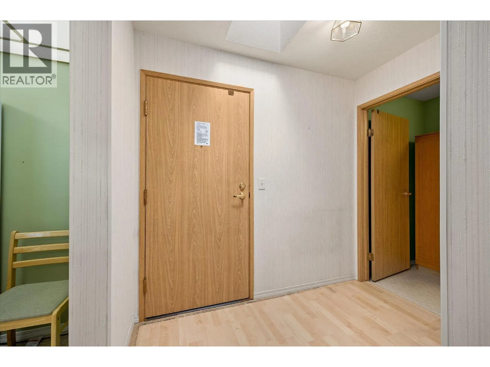1045 Sutherland Avenue Unit# 306