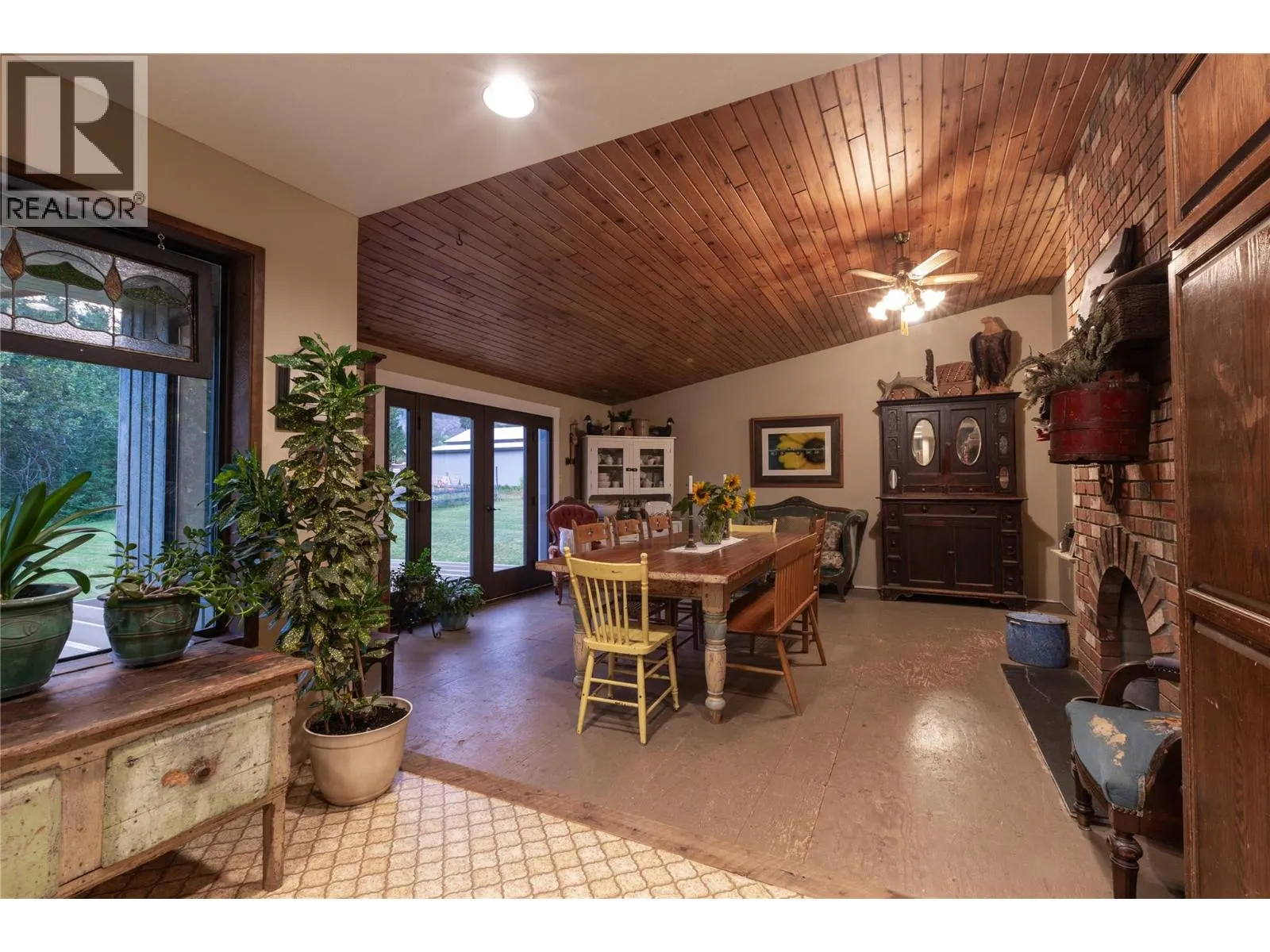 2523 Evans Road