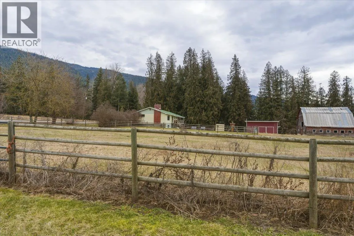 1121 Mountain View Road