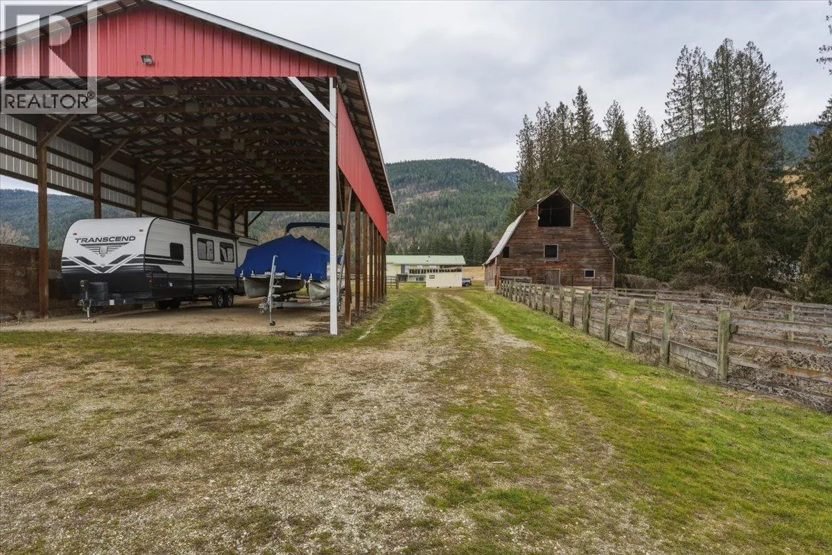 1121 Mountain View Road
