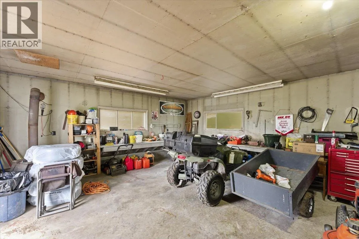 1121 Mountain View Road