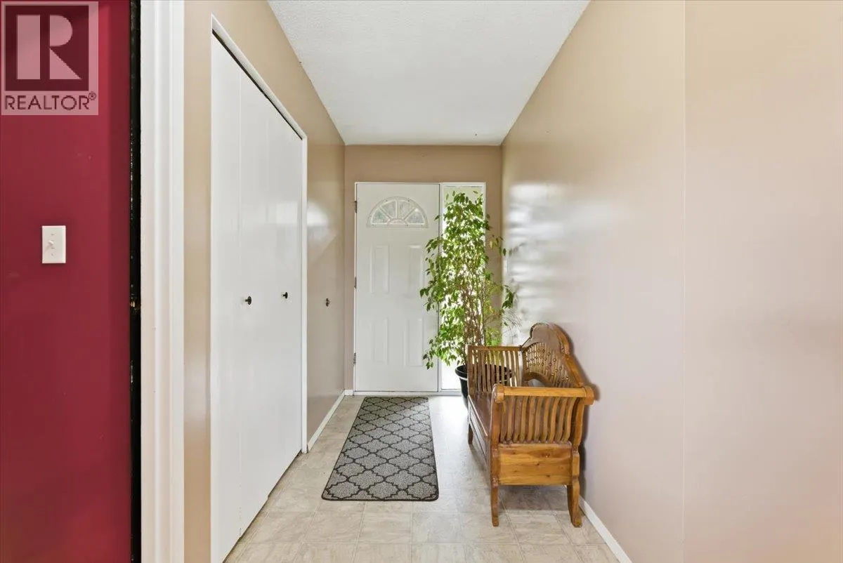 1121 Mountain View Road