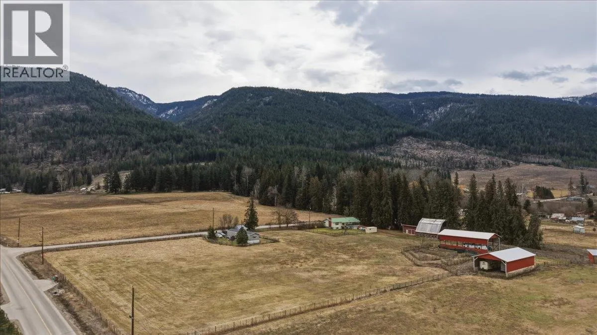 1121 Mountain View Road